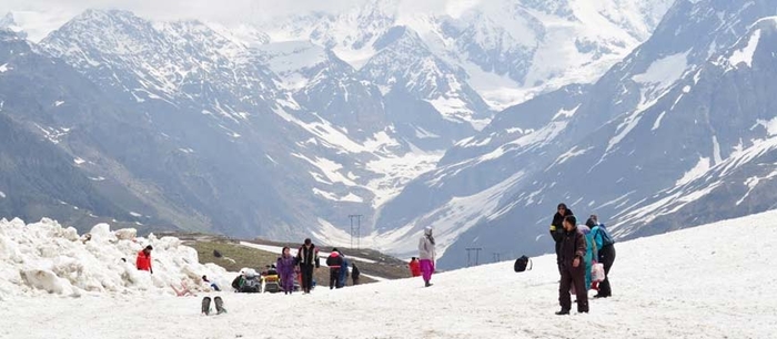 Snowy View of Rohtang Pass